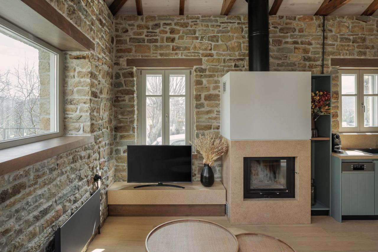 Lozart Traditional Stone House Elliniko  Bagian luar foto
